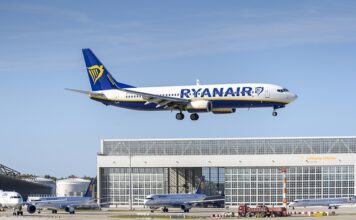 Czy Ryanair lata do Faro?
